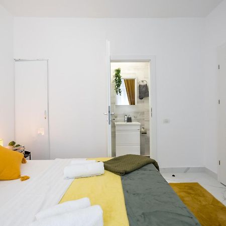 Light-Monza-Unirii Apartment Bucharest Exterior photo