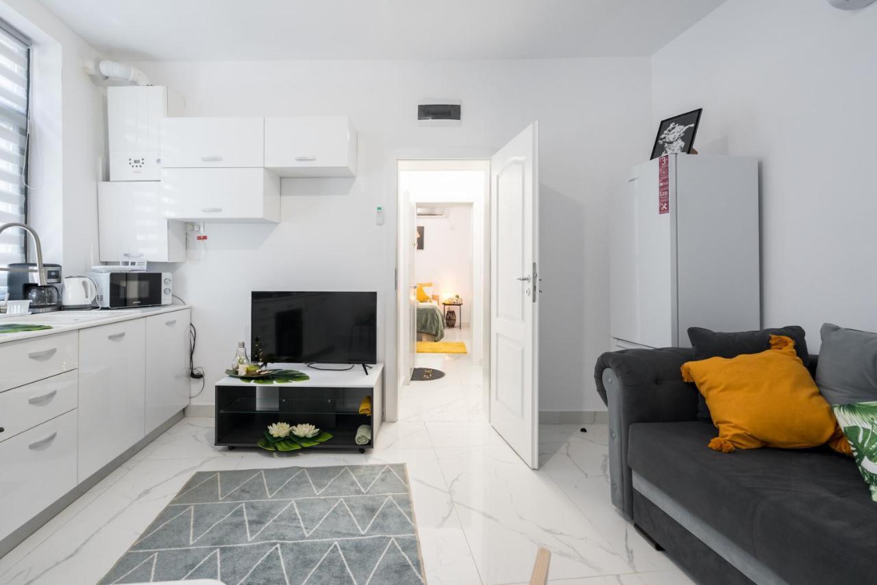 Light-Monza-Unirii Apartment Bucharest Exterior photo