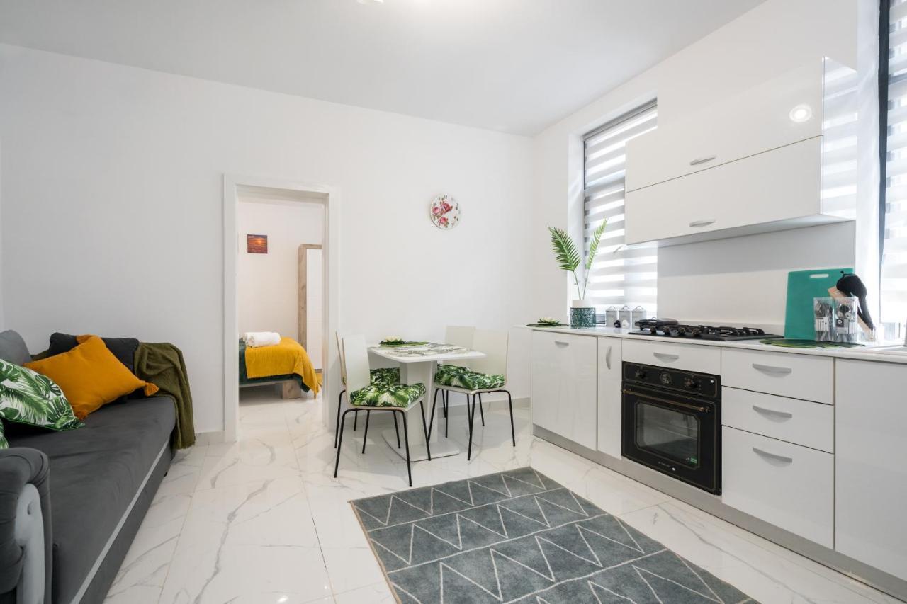 Light-Monza-Unirii Apartment Bucharest Exterior photo