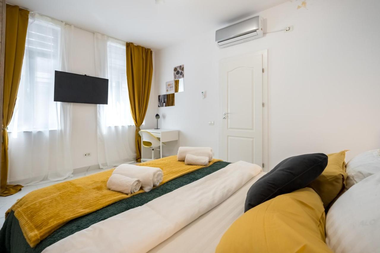 Light-Monza-Unirii Apartment Bucharest Exterior photo